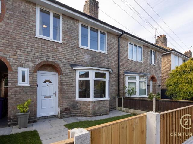 House for sale in Woolton, Calderstones