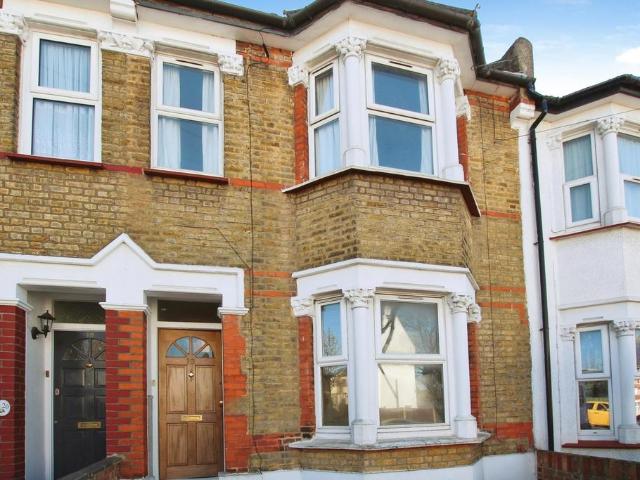 House for sale in London Borough of Croydon, Thornton Heath
