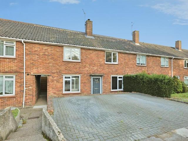 House for sale in Earlham Rise, Norwich