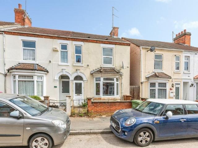 House for sale in Burrow's Bush, Wellingborough