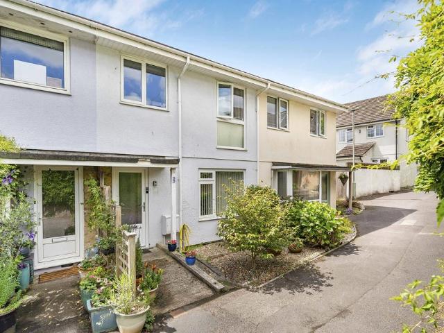 House for sale in Strode, Devon