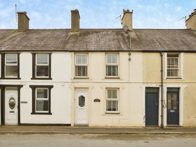 House for sale in Llanystumdwy, Chwilog