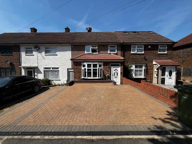 House for sale in Harold Hill, Greater London