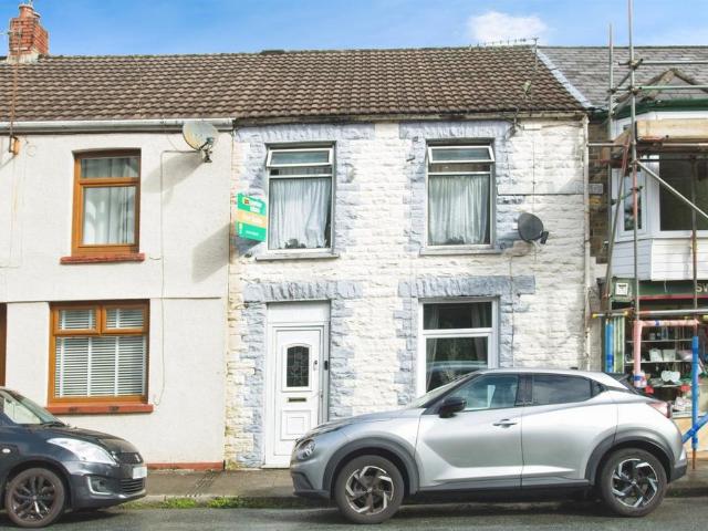 House for sale in Wattstown, Wales