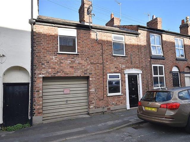 House for sale in Bollinbrook, Macclesfield