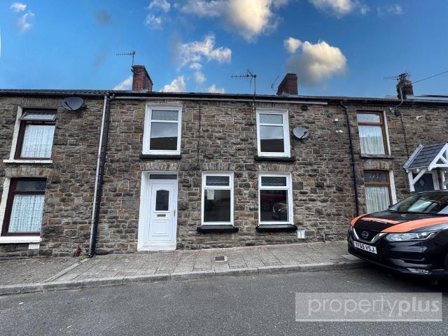 House for sale in Pentre