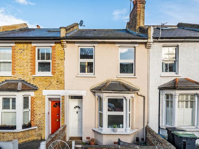 House for sale in London Borough of Lewisham, Greater London