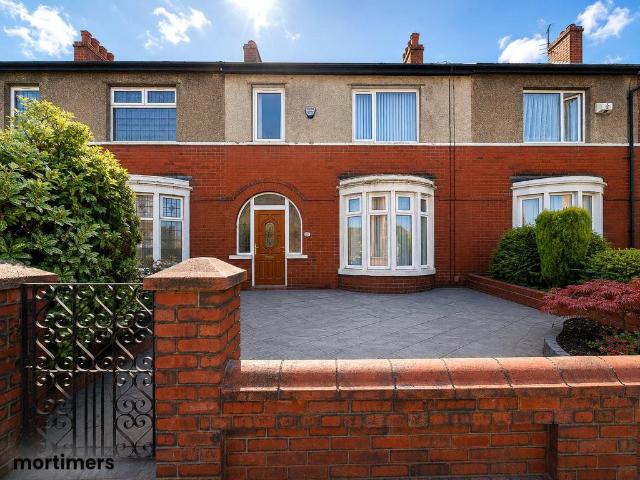 House for sale in Milnshaw, Backburn