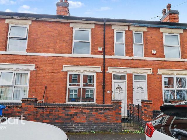 House for sale in East Midlands