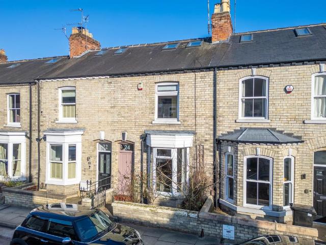 House for sale in High Field, York