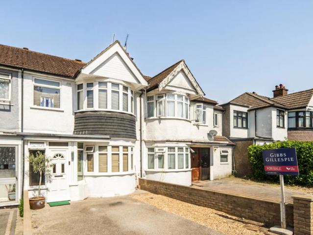 House for sale in Lane, Greater London
