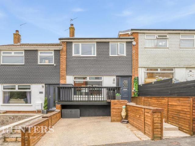 House for sale in Caldermoor, Burnedge