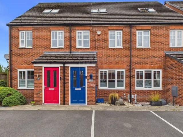 House for sale in Howley Quay, Warrington