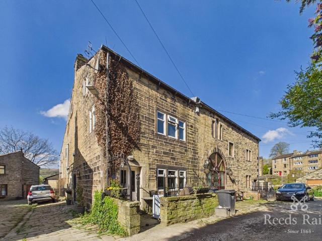House for sale in Hebden Royd, Mytholmroyd