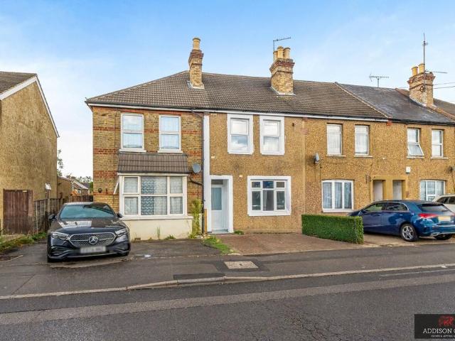 House for sale in Slough