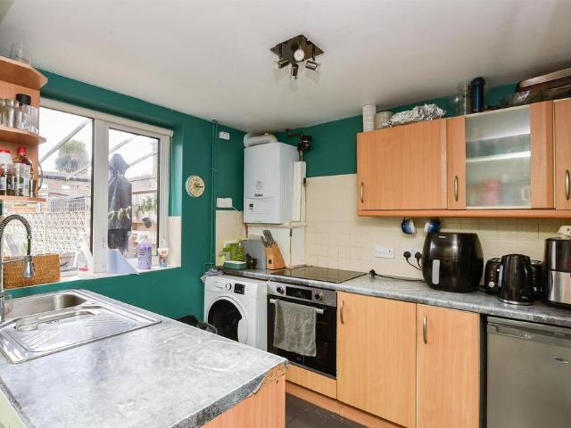 House for sale in Chilton, Acol