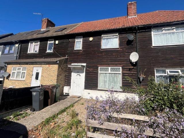 House for sale in London Borough of Barking and Dagenham, Greater London