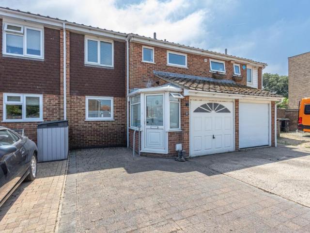 House for sale in Westgate-on-Sea, Acol