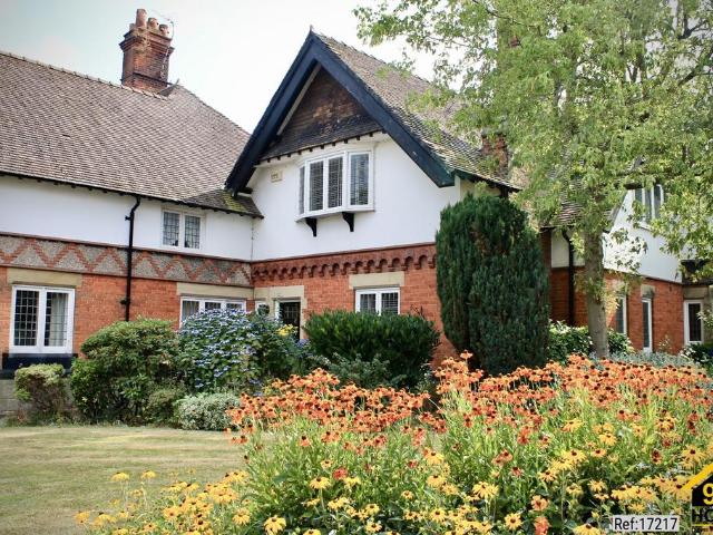 House for sale in Lower Bebington, Port Sunlight