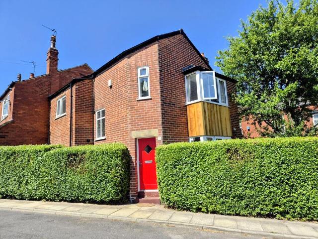 House for sale in Woodhouse, West Yorkshire