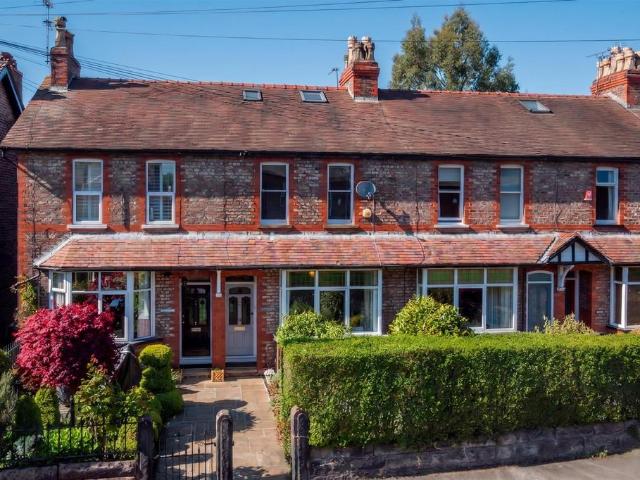 House for sale in Trafford Park, Greater Manchester