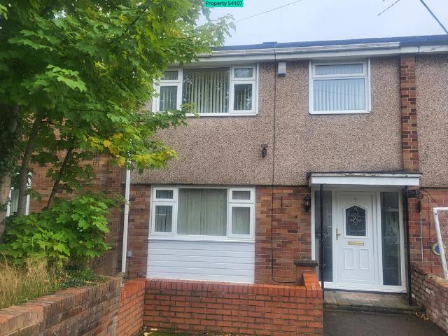 House for sale in Rossmore, Cheshire