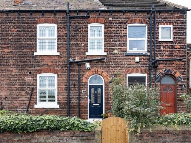 House for sale in Carlton, Leeds