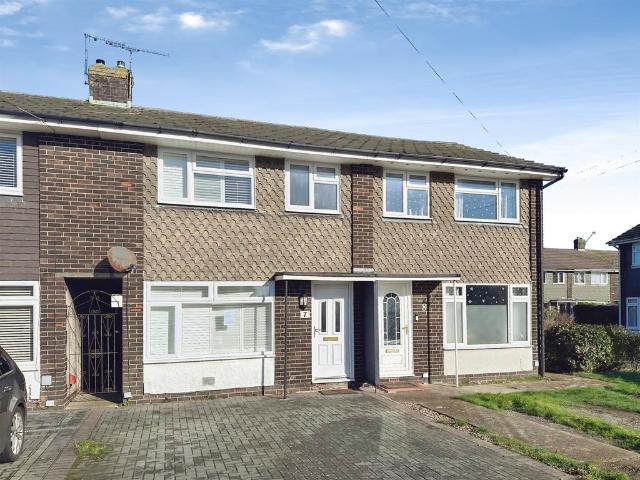 House for sale in Fishersgate, West Sussex