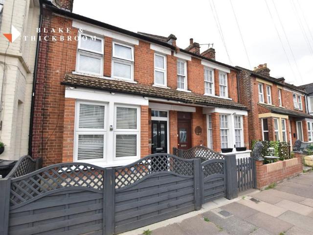 House for sale in Dale Hill, Essex