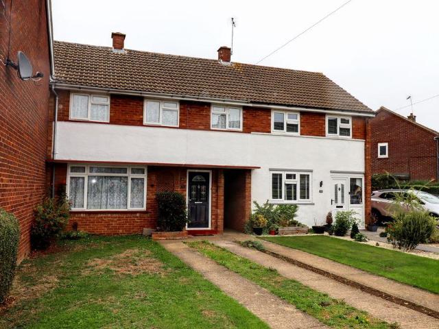 House for sale in Far Bletchley, Milton Keynes