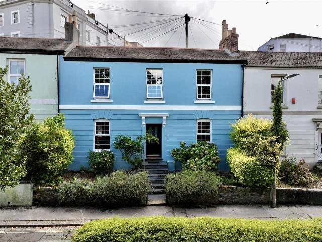 House for sale in Mount Wise