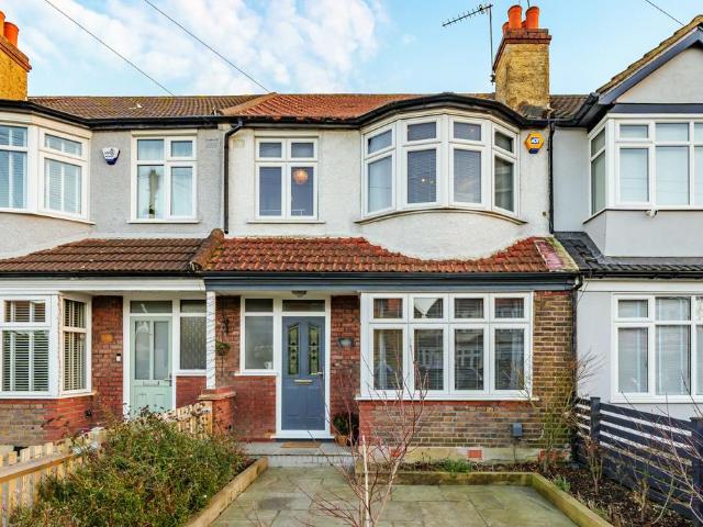 House for sale in Tolworth, Greater London