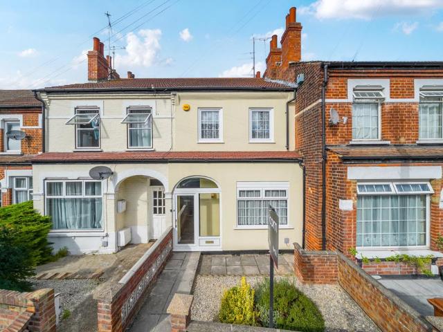 House for sale in London Borough of Bexley, Greater London