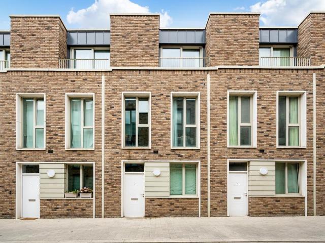 House for sale in Silvertown, Greater London