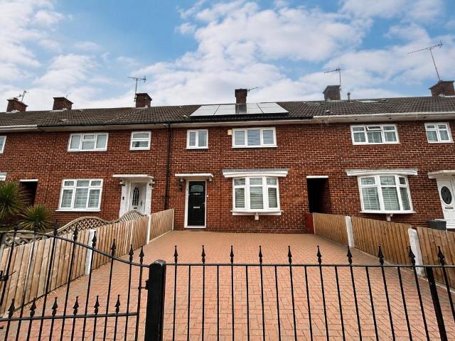 House for sale in Calderstones