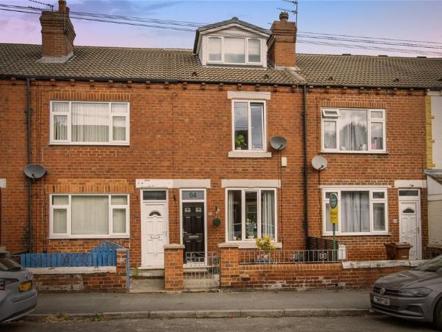 House for sale in Normanton and Altofts, Altofts