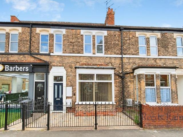 House for sale in Staynor Hall, Selby
