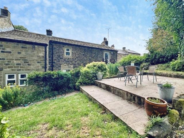 House for sale in Menston, West Yorkshire