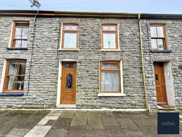 House for sale in Ystrad