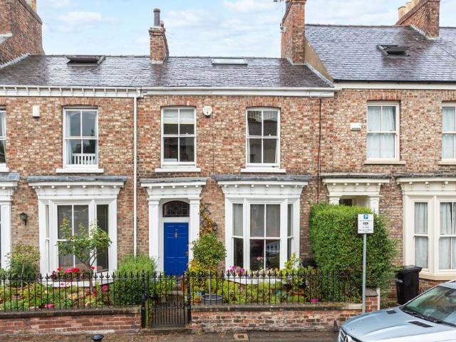 House for sale in The Groves, High Field