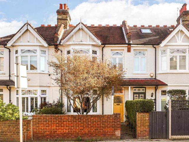House for sale in St Margarets, Greater London