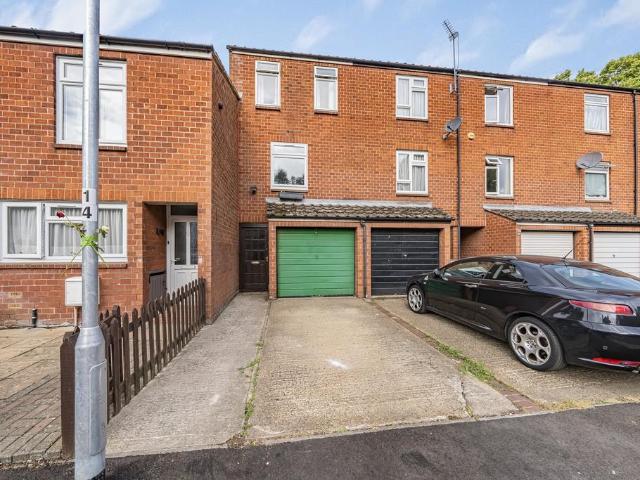 House for sale in Cowley, Greater London