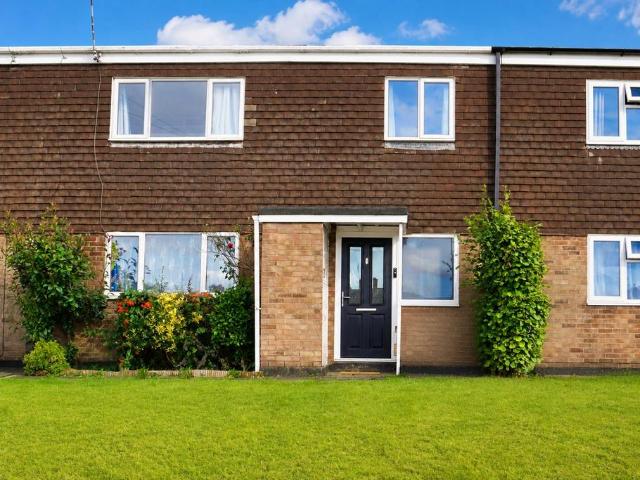 House for sale in Mill End, Green Close