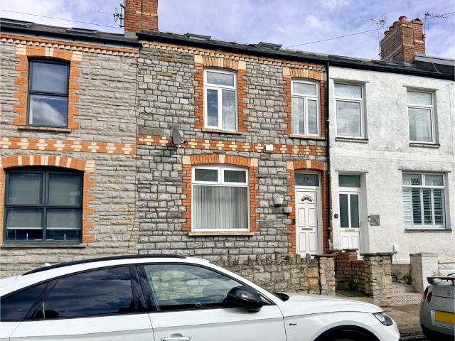 House for sale in Penarth Marina, Penarth