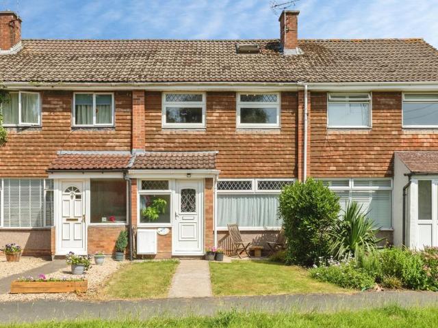 House for sale in Feckenham, City Of Bristol