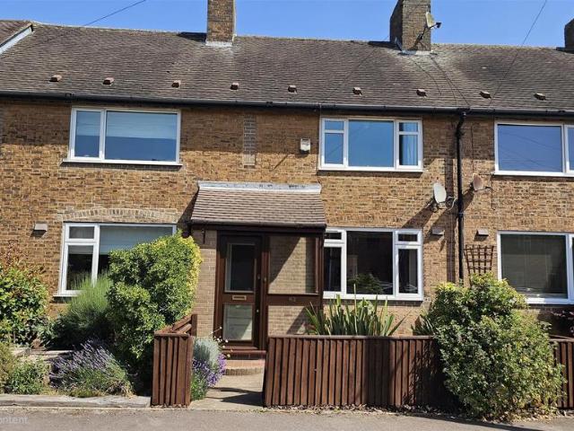 House for sale in Barton In Fabis, East Midlands