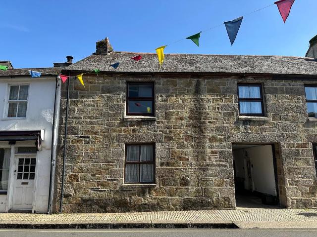 House for sale in Helston, Cornwall