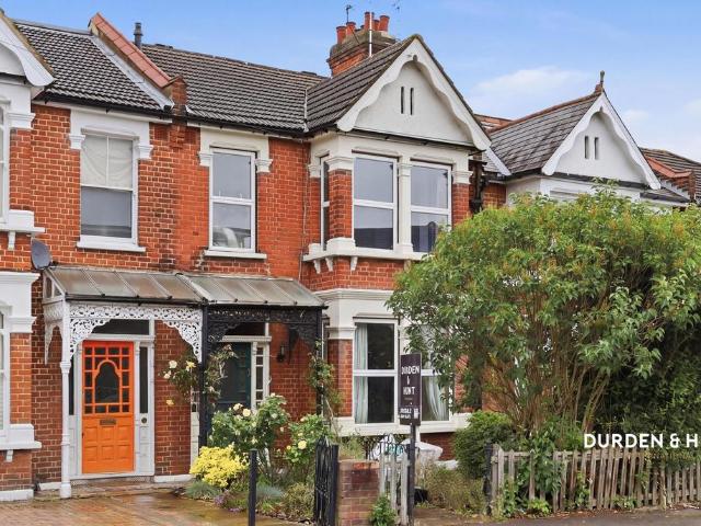 House for sale in South Woodford, Isle Of Man