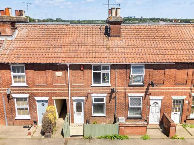 House for sale in Bedingfield, Suffolk