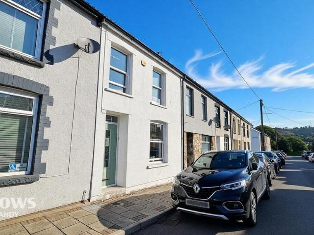 House for sale in Penygraig